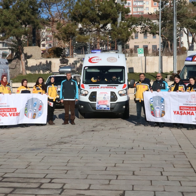 Yozgat'ta "Fermuar sistemiyle yaşama yol ver" kampanyası tanıtıldı