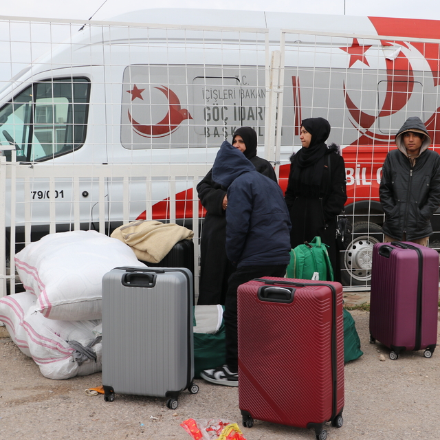 Türkiye'deki Suriyelilerin Kilis'ten ülkelerine dönüşü sürüyor