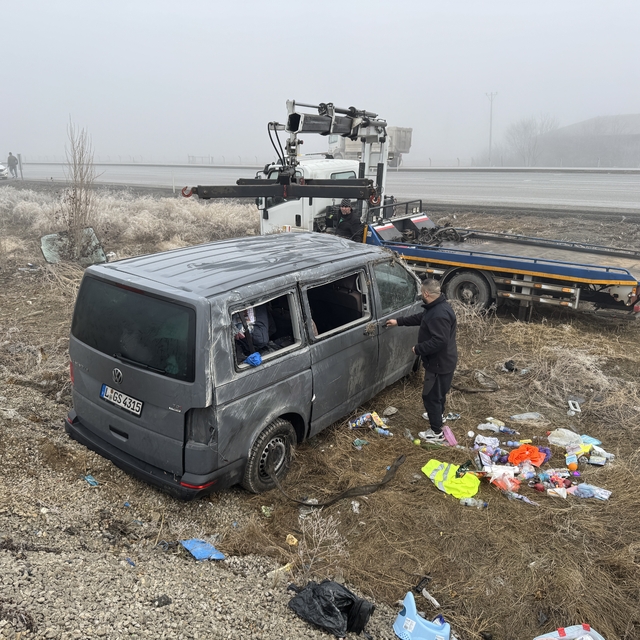 Almanya'dan gelen gurbetçi aile Ankara'da kaza yaptı