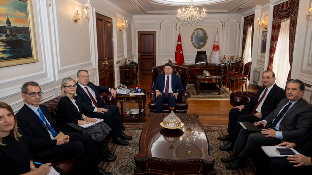 Adalet Bakanı Tunç, AB Türkiye Delegasyonu Başkanı Büyükelçi Ossowski'yi kabul etti