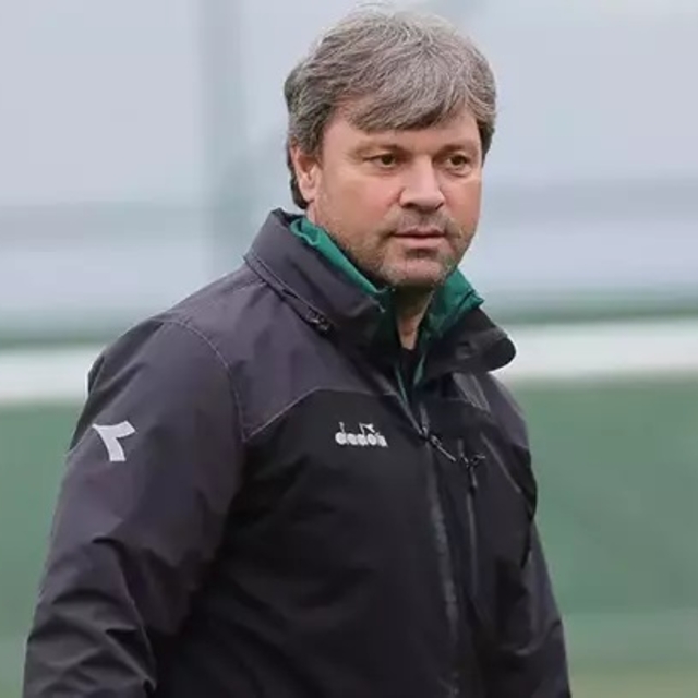 Ertuğrul Sağlam, Kocaelispor'dan istifa etti