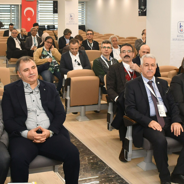 Konya'da "Sorunlar ve Çözüm Arayışları Çalıştayı" düzenlendi