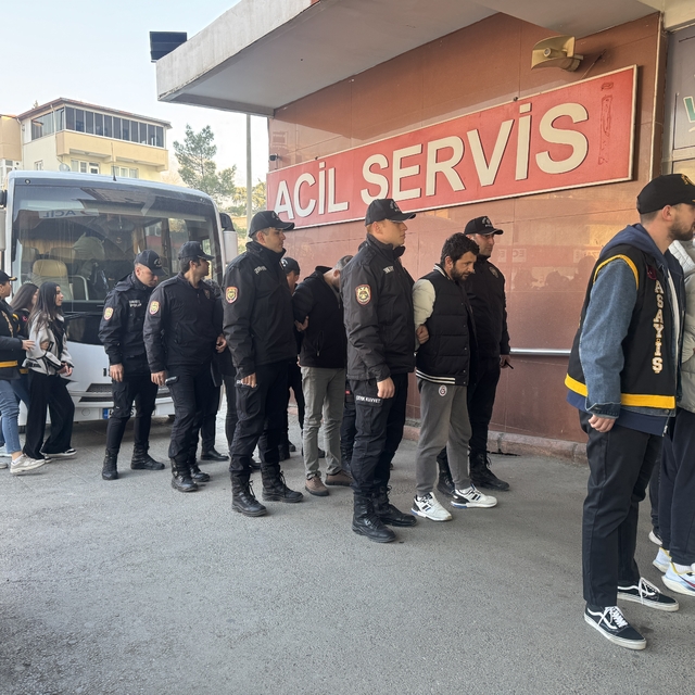 Kahramanmaraş merkezli dolandırıcılık operasyonunda 10 şüpheli tutuklandı