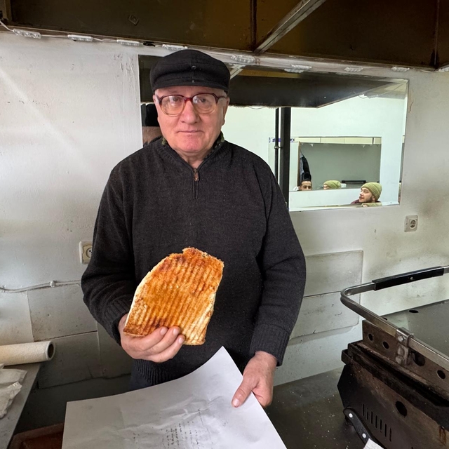 Tescilli 'Ordu tostu'nu yemek için şehir dışından geliyorlar