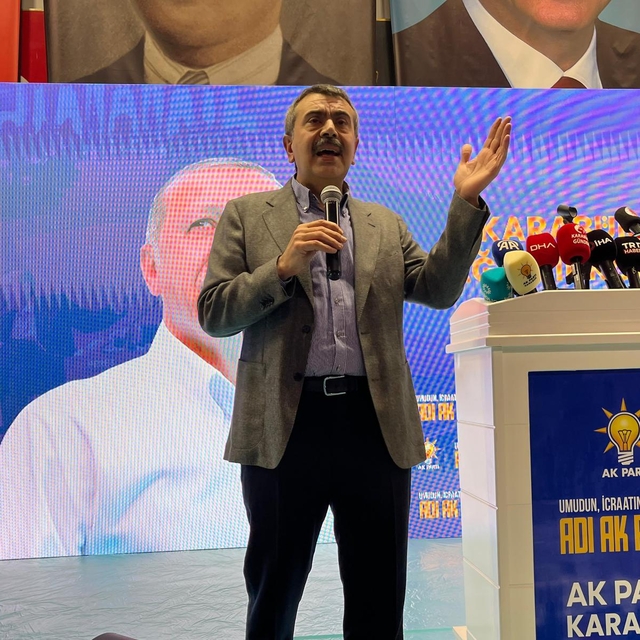 Bakan Tekin: Türkiye 20 yılda çağ atlayacak icraatların altına imza attı