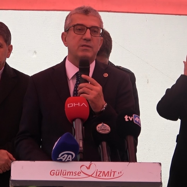 CHP Grup Başkanvekili Günaydın: Kötü dilde değil, hizmette yarışalım
