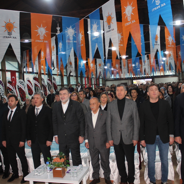 AK Parti Bayındır İlçe Kongresi yapıldı