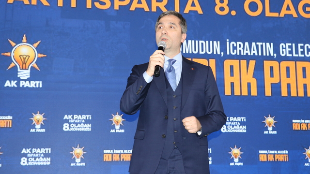 AK Parti Isparta 8. Olağan İl Kongresi yapıldı