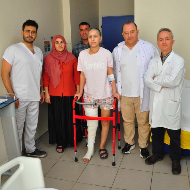 Kanseri yenen Belda, ilk adımını attı