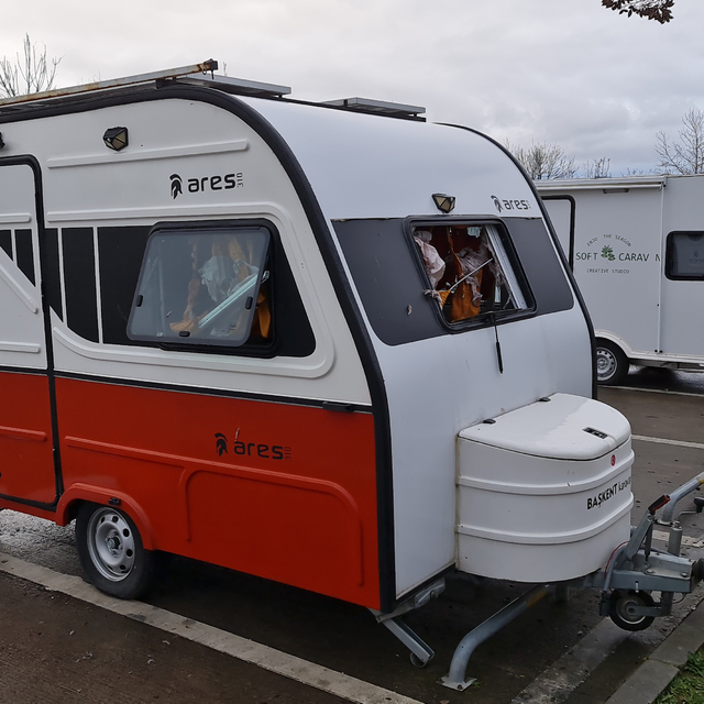 Kocaeli'de karavandaki piknik tüpünün patlaması sonucu 1 kişi yaralandı