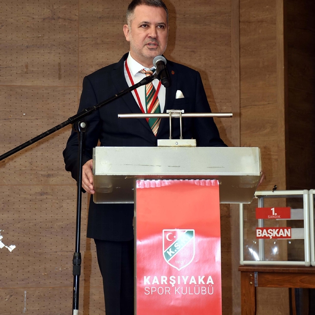 Karşıyaka'da kulisler kaynıyor