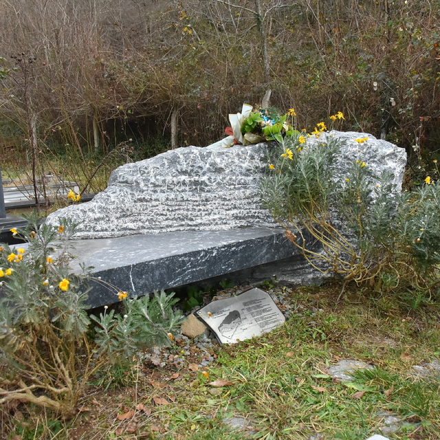 Eski Trabzonspor Kulübü Başkanı Özkan Sümer, mezarı başında anıldı
