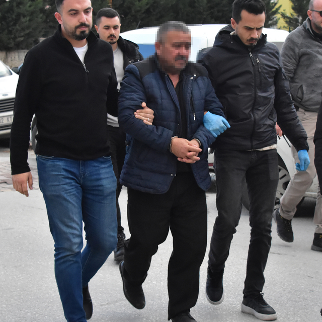 Dünürünü 500 bin TL alacağı için öldürmüş