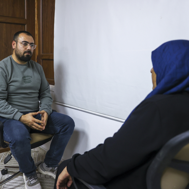 Suriye'de PKK/YPG mensuplarının 15 gün alıkoyduğu kadın, örgütün zulmünü an...