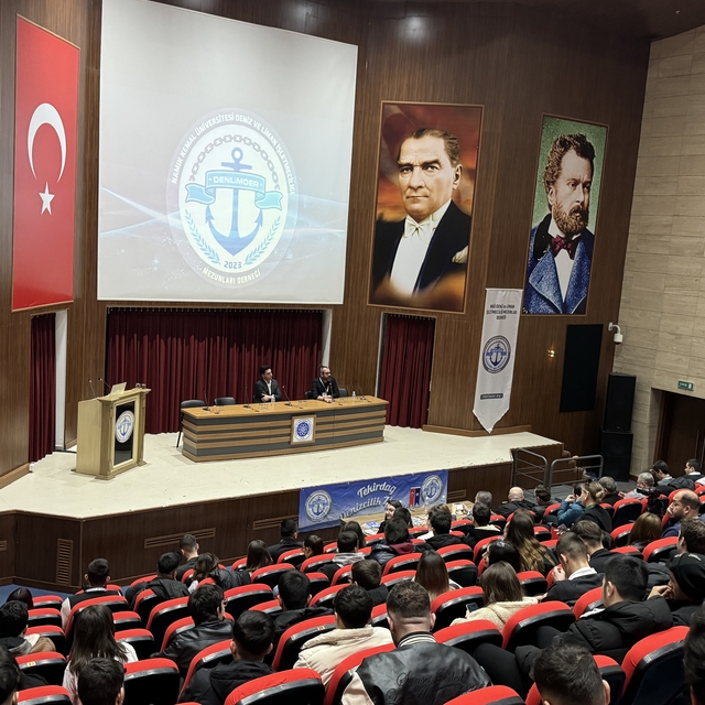 Tekirdağ'da 2. Denizcilik Zirvesi düzenlendi