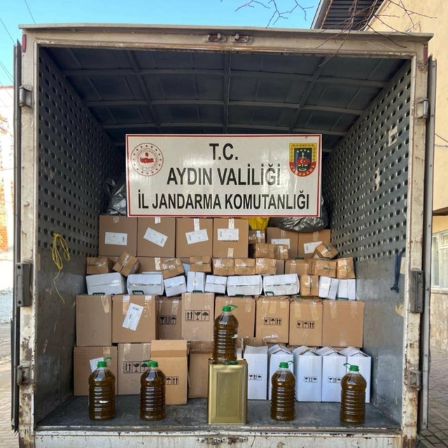 Aydın'da 7 ton tağşişli zeytinyağı ele geçirildi