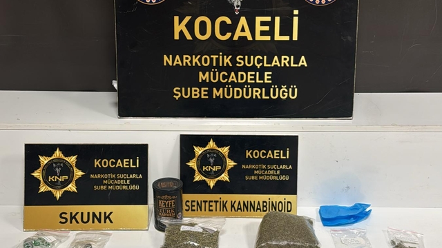Kocaeli'de uyuşturucu operasyonunda 5 zanlı tutuklandı