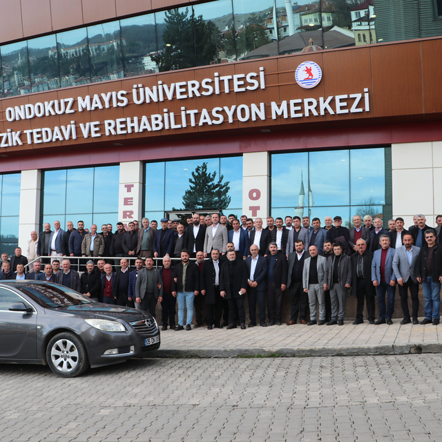 AK Parti İlçe Başkanı Pekşen sivil toplum kuruluşu temsilcileri ve muhtarla...