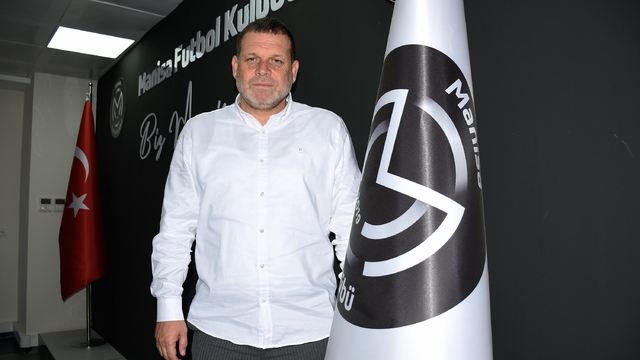 Manisa FK'da Hakan Şapçı imzayı attı