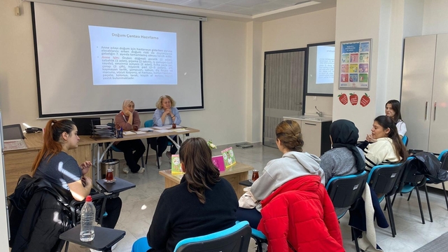 Bilecik'te "Gebe Bilgilendirme Sınıfı Eğitimleri" başladı