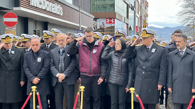 Helikopter kazasında ölen pilot, son yolculuğuna uğurlandı (2)