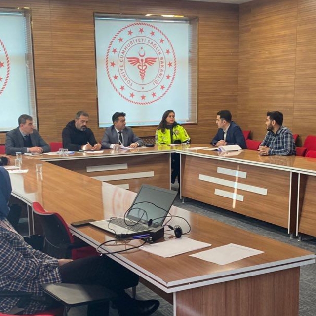 Mardin'de "Fermuar sistemi ile yaşama yol ver" kampanyası tanıtıldı