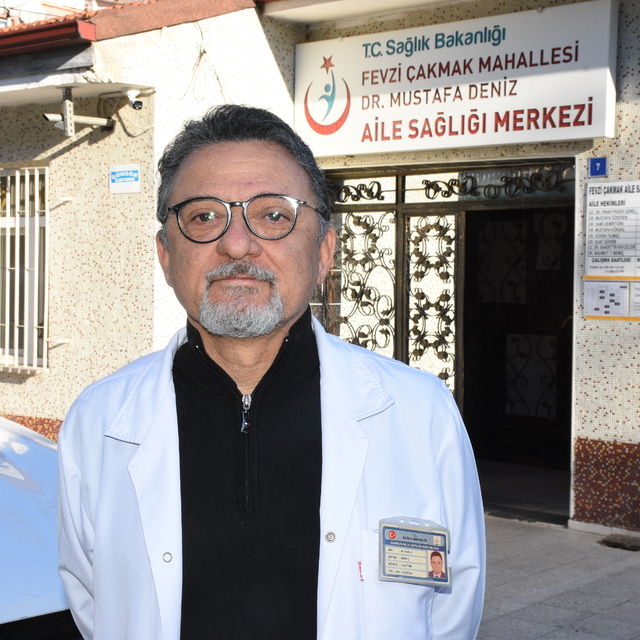 Yeni aile hekimliği yönetmeliğiyle acil servislerdeki yığılma azalacak