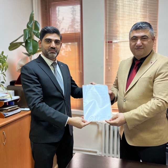 AK Parti Karabük İl Başkanlığına seçilen Salt, mazbatasını aldı