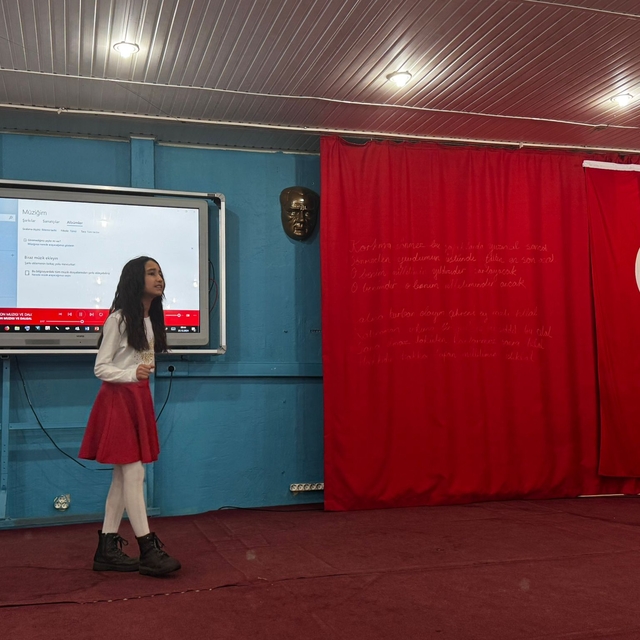 Bozyazı'da İstiklal Marşı'nı güzel okuma yarışması düzenlendi