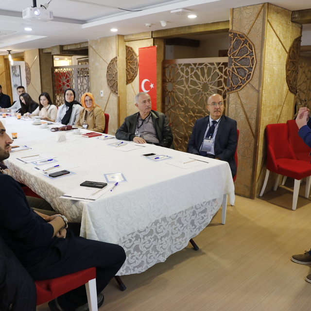 Samsun'da yüksek lisans ile doktora öğrencilerine taşkın ve coğrafi bilgi s...