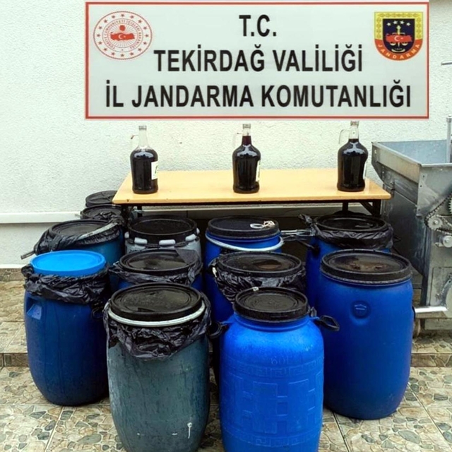 Tekirdağ'da 399 litre 'sahte şarap' ele geçirildi