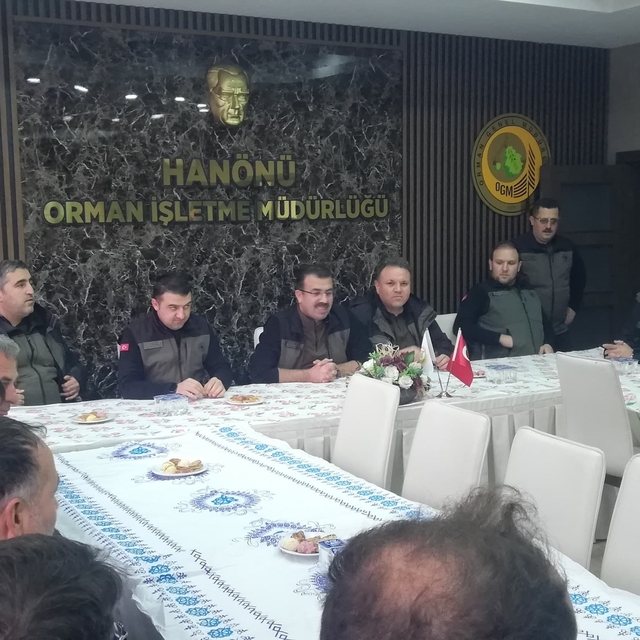 Kastamonu Orman Bölge Müdürü Yaslıkaya, Hanönü'de kooperatif başkanları ile...