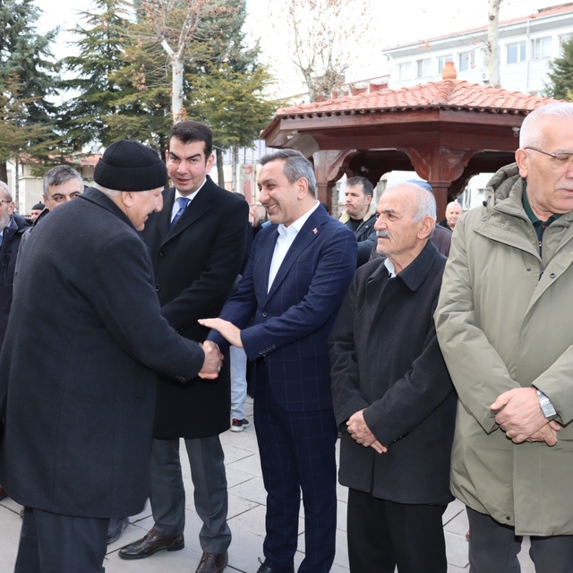 Sungurlu'da umre kafilesi dualarla uğurlandı