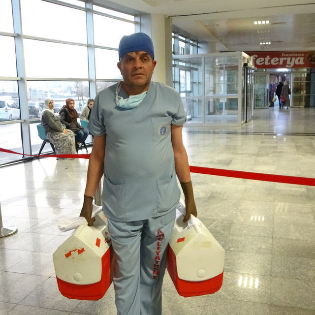 Bitlis'te beyin ölümü gerçekleşen epilepsi hastasının 2 böbreği, 2 hastaya...