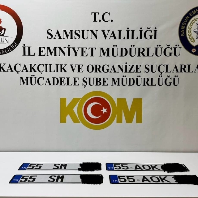 Samsun'da düzenlenen sahte plaka operasyonunda 2 zanlı yakalandı