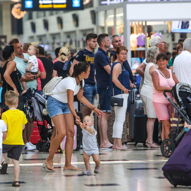 Antalya'da 2025 hedefi 18 milyon turist