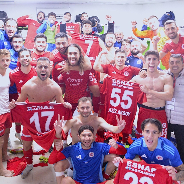 Fethiyespor deplasmanda zirvede