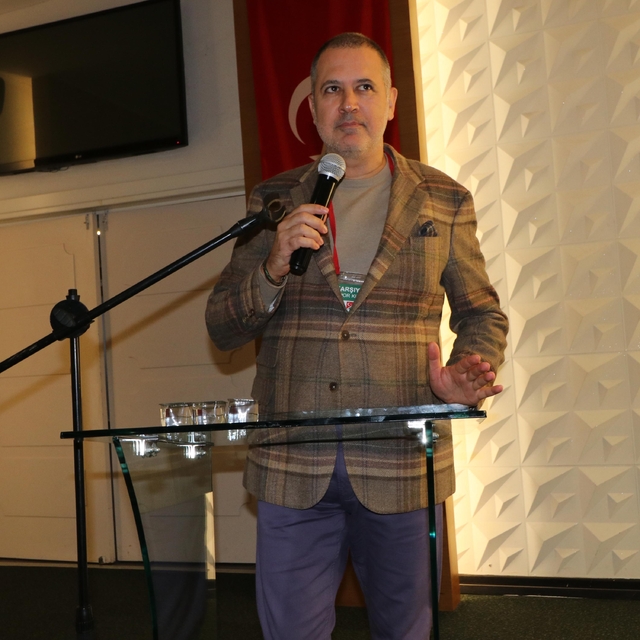 Karşıyaka'da yönetim krizi aşıldı sıra parada