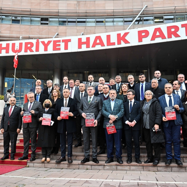 CHP kapalı grup toplantısı parti genel merkezinde yapıldı