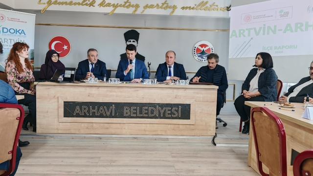 Artvin'de "Tarım Turizm ve Sanayi Çalıştayı" düzenlendi