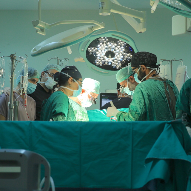 Hakkari'de ilk kez bypass ve kalp kapakçığı ameliyatı yapıldı