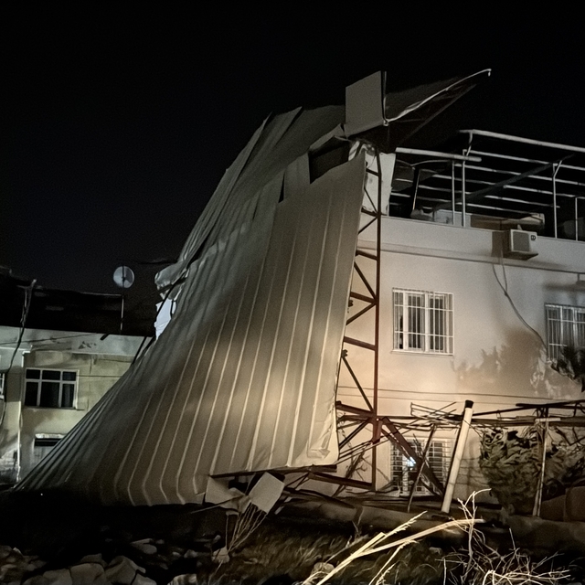 Hatay'da fırtına yaşamı olumsuz etkiledi
