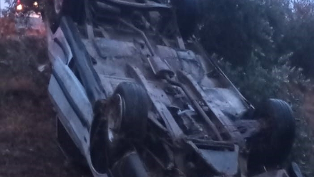 Osmaniye'de devrilen otomobilin sürücüsü yaralandı