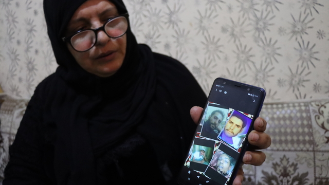 Suriye'de 4 oğlu öldürülen acılı anne, Esed'in Sednaya Hapishanesi'nde cezalandırılmasını istiyor