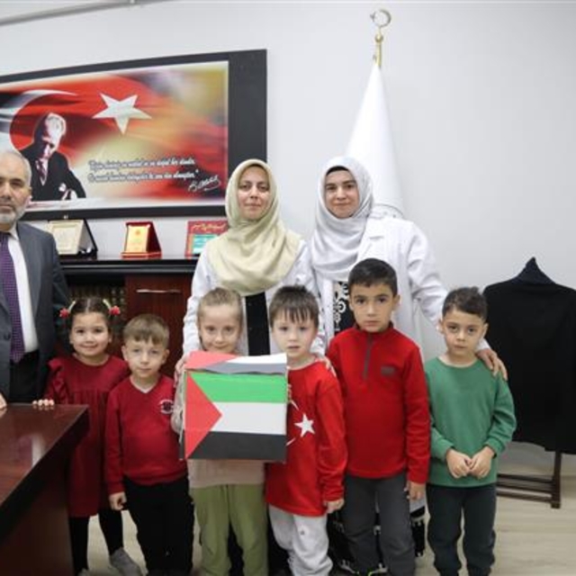 Çankırı'daki minik öğrencilerden Filistin'e destek