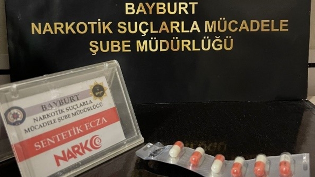 Bayburt'ta uyuşturucu madde ele geçirildi