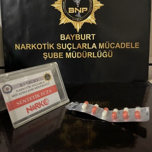 Bayburt'ta uyuşturucu madde ele geçirildi