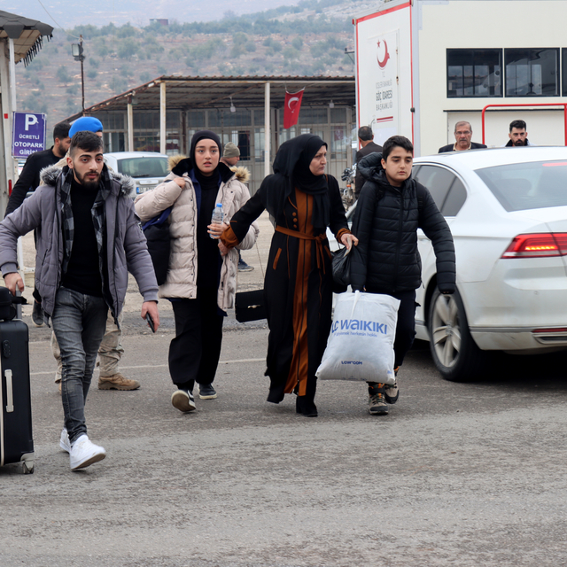 Suriyelilerin Hatay'daki sınır kapılarından ülkelerine dönüşü sürüyor