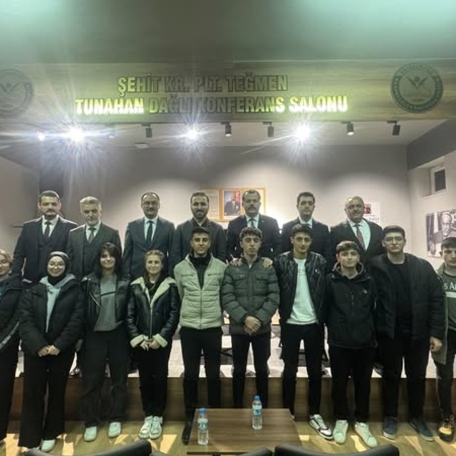 Şehit Teğmen Tunahan Dağlı'nın adı Vezirköprü'de konferans salonuna verildi