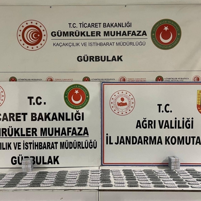 Ağrı'da tırın dorsesinde 1 kilo 49 gram sentetik uyuşturucu ele geçirildi